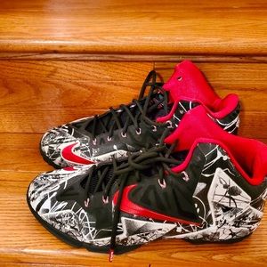 Nike LeBron 11s